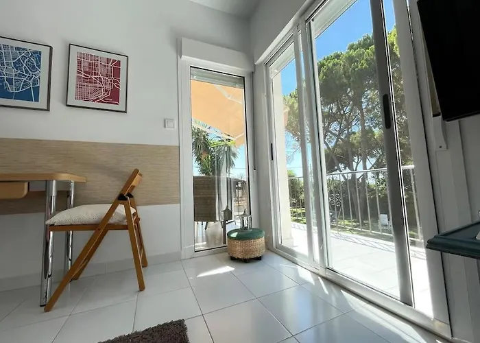 Beachfront 1st Line- Dunas - Cabopino Port Appartamento *
